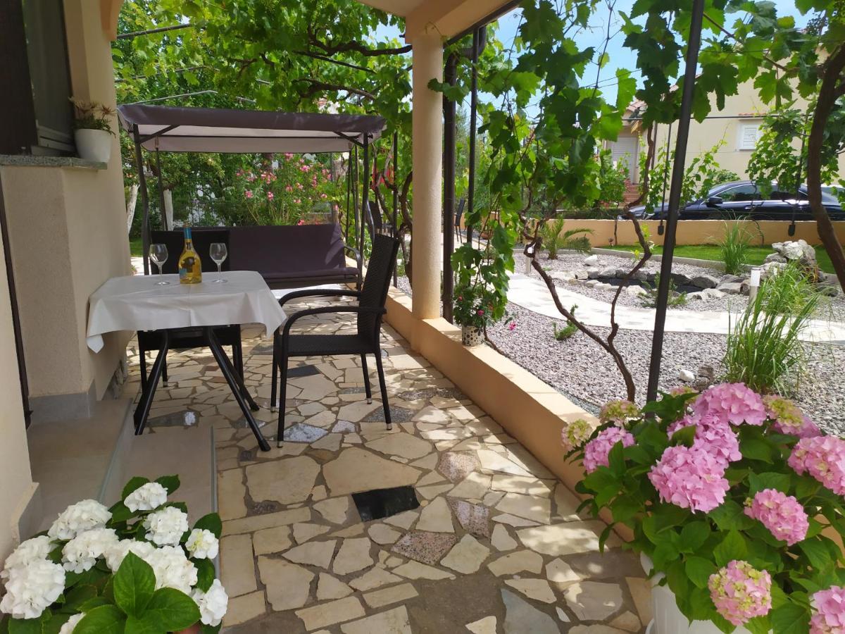 Rimbaldo Apartments Krk Town Extérieur photo