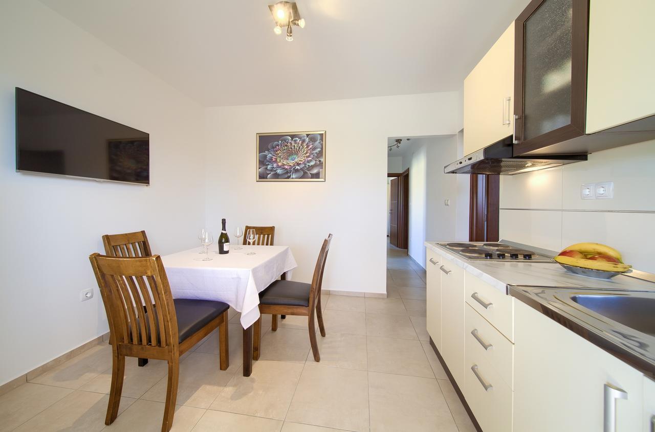Rimbaldo Apartments Krk Town Extérieur photo