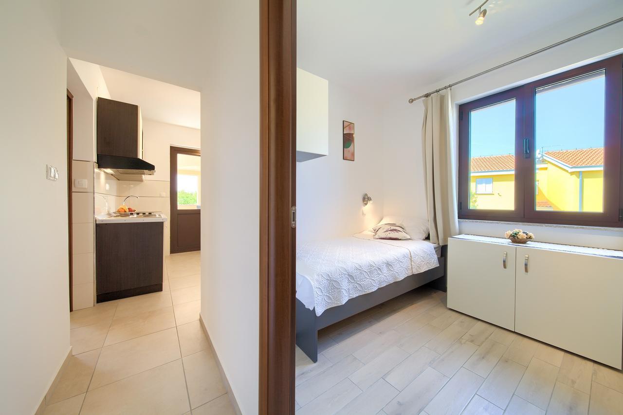 Rimbaldo Apartments Krk Town Extérieur photo
