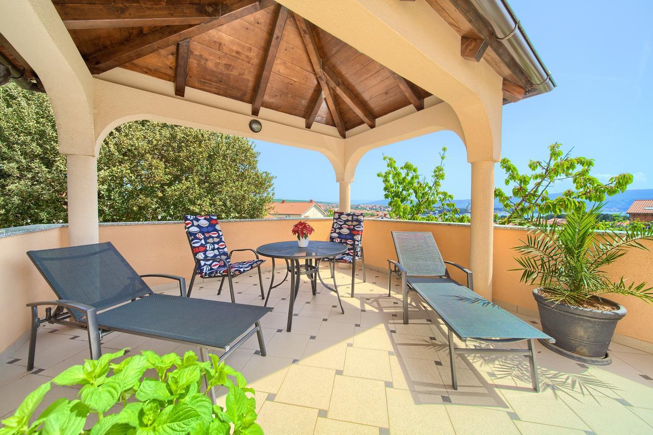 Rimbaldo Apartments Krk Town Extérieur photo